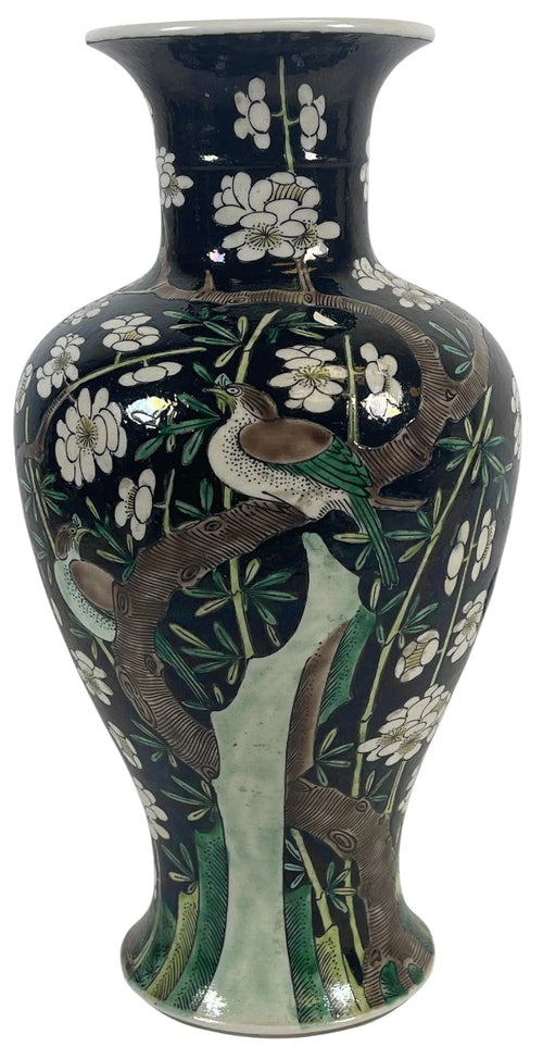 Black-Ground Famille-Verte Vase with Plum Blossom and Birds