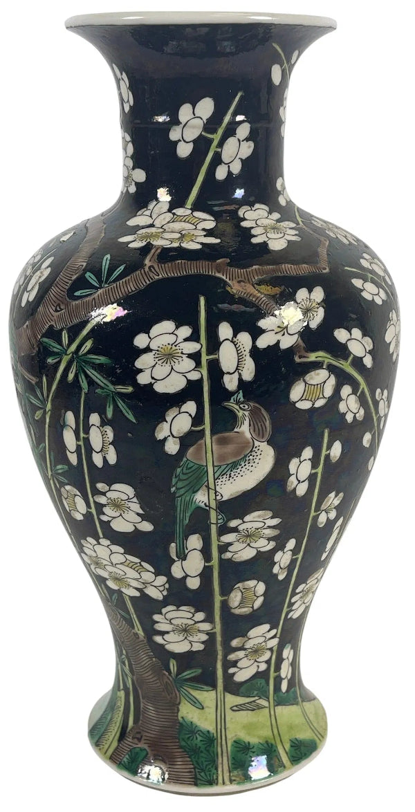 Black-Ground Famille-Verte Vase with Plum Blossom and Birds