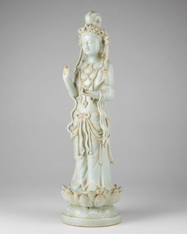 17th Century Chinese Qingbai Glazed Guanyin Figure
