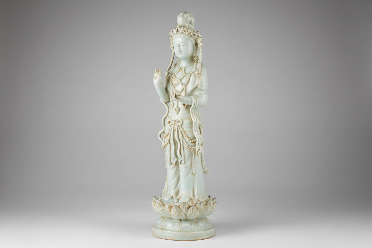 17th Century Chinese Qingbai Glazed Guanyin Figure