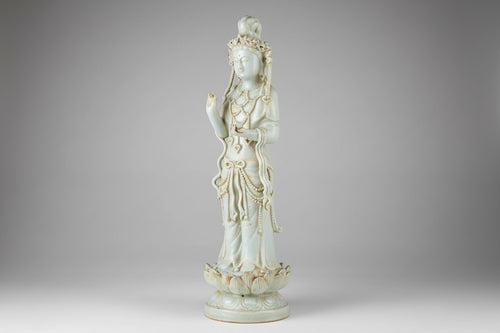 17th Century Chinese Qingbai Glazed Guanyin Figure