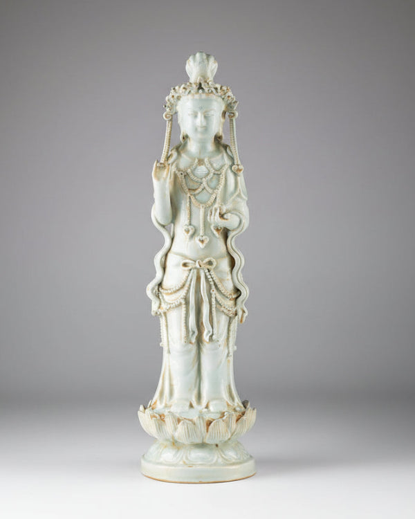 17th Century Chinese Qingbai Glazed Guanyin Figure