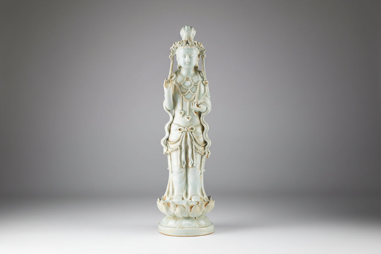 17th Century Chinese Qingbai Glazed Guanyin Figure